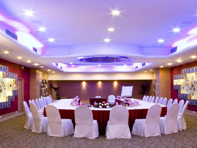 Le Meridien העיר בנגלור מראה חיצוני תמונה